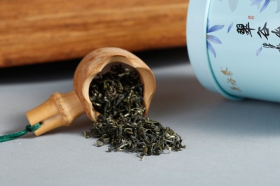 吳裕泰茶葉電商視覺呈現(xiàn) 攝影師賈承坤的原創(chuàng)設(shè)計探索